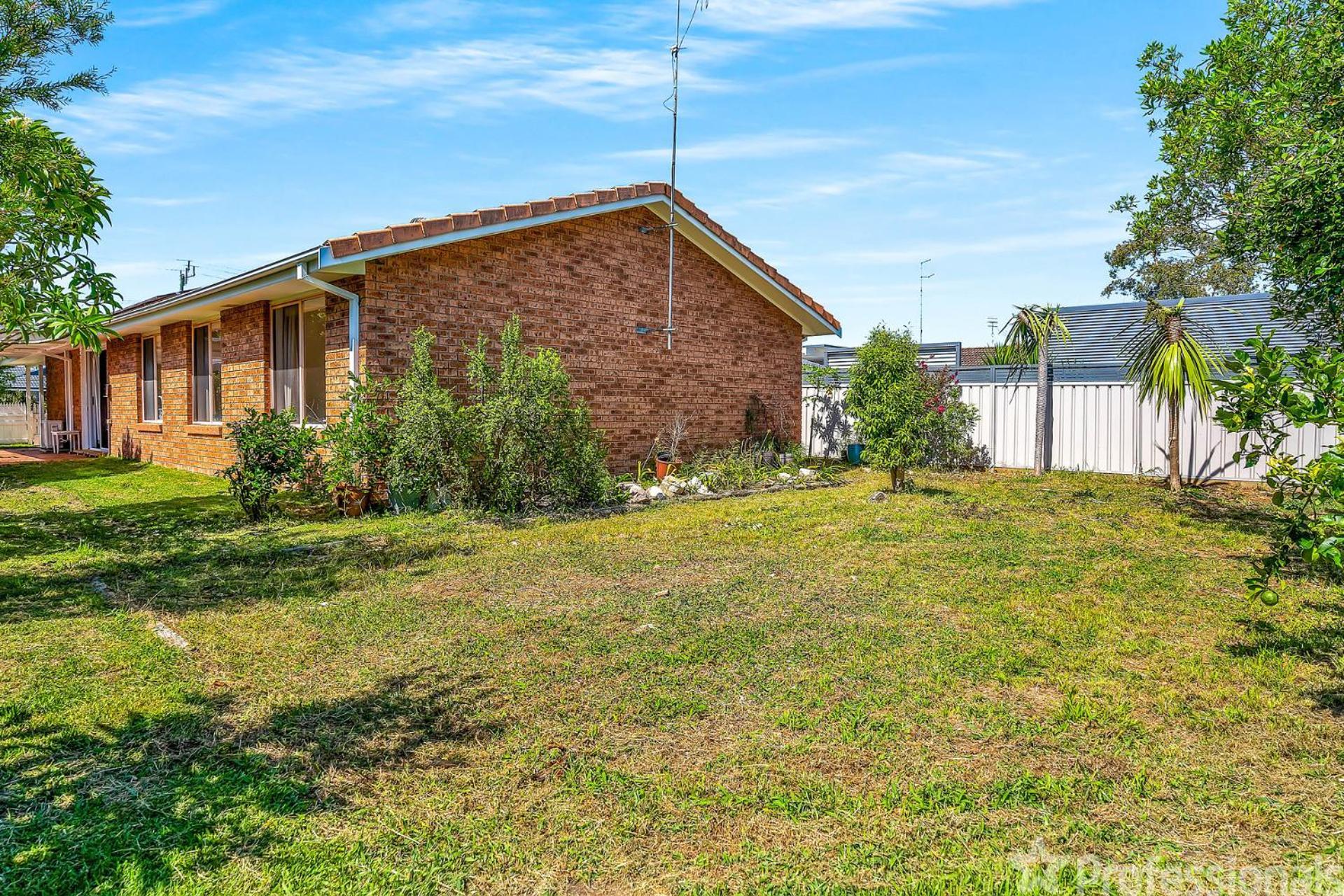 Three Bedrooms House